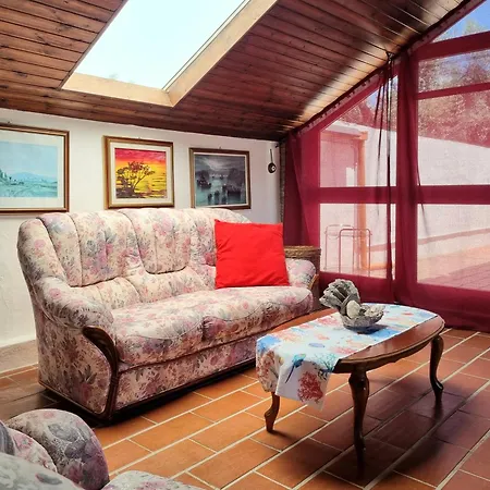 Giusy Villa *